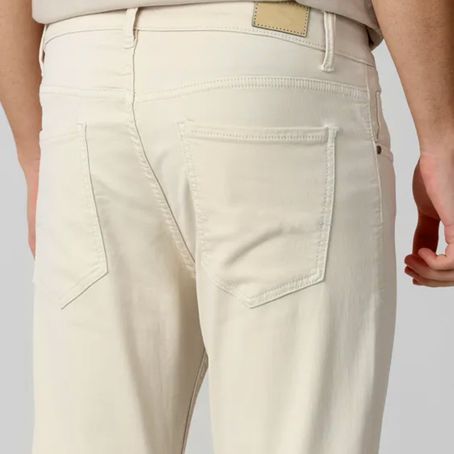 OFF-White Jeans